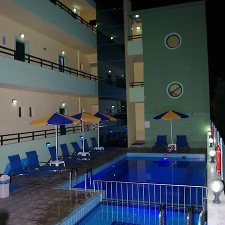Manos Palace *