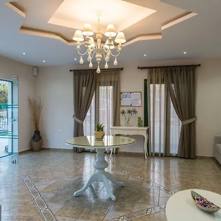 Apartment Manos Palace Bali (Crete)